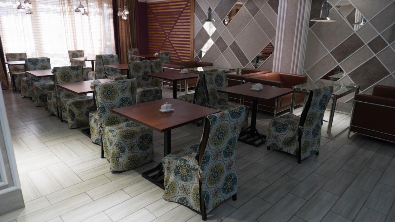 Artastana Astana Exterior foto